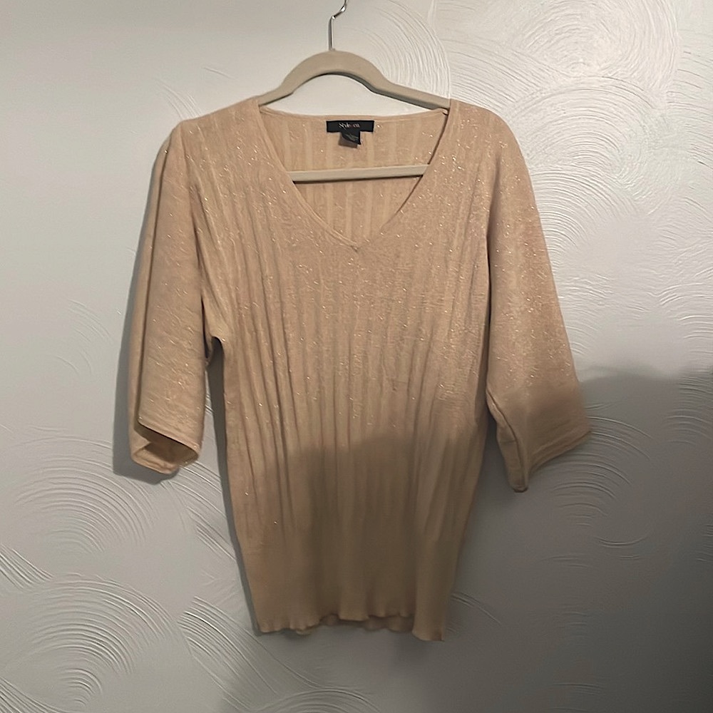 Woman’s shirt